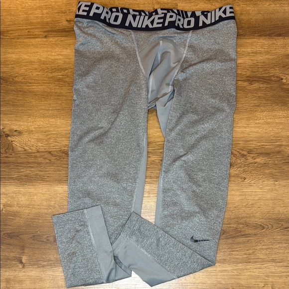 Nike Pro Men’s XL Gray Training Compression Base Layer Stretch Pants - Picture 1 of 8